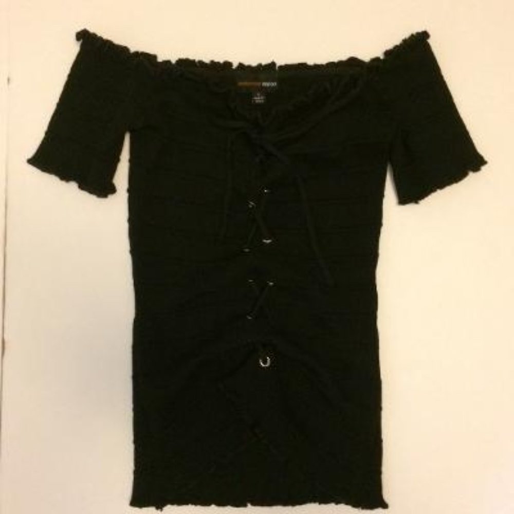 Ambiance Off the Shoulder Tie Top - Size S Junior